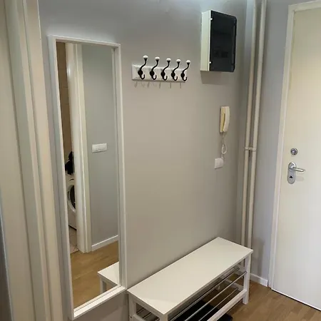 Belvil 4 Apartment *